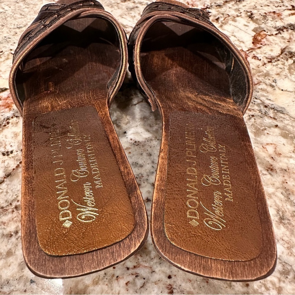 𝅺Donald J Pliner heels clogs slip ons espresso bronze metallic western size 8 - Picture 3 of 13